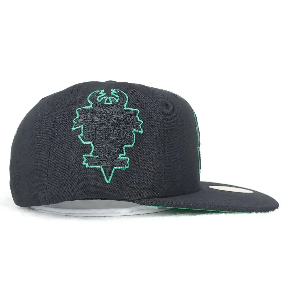 Milwaukee Bucks Mitchell & Ness NBA Snapback Hat Cap Black 3D Logo Green Pop NWT